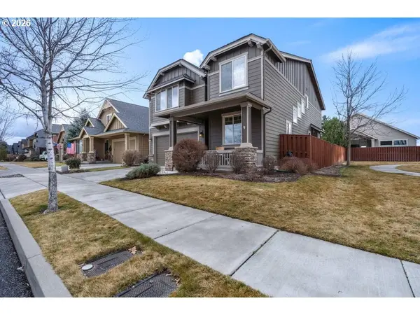 1132 NE STEINS PILLAR DR, Prineville, OR 97754