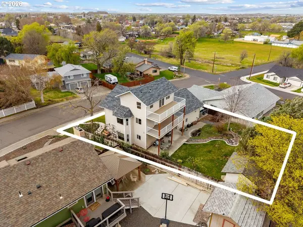 325 SE 9TH DR, Hermiston, OR 97838