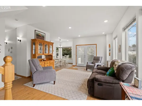 325 SE 9TH DR, Hermiston, OR 97838