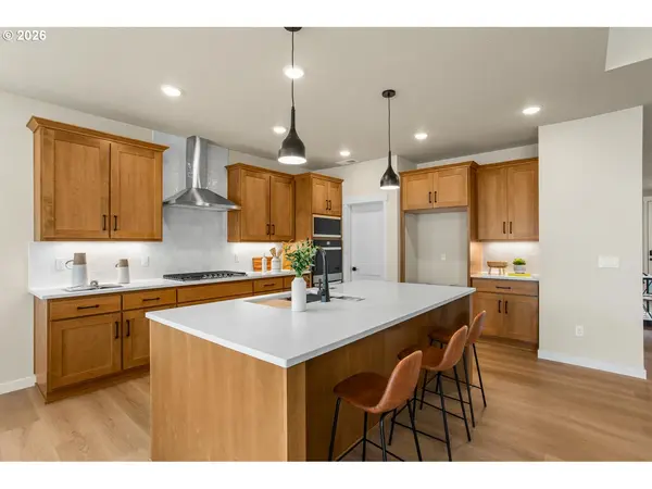 865 Glade AVE, Forest Grove, OR 97116