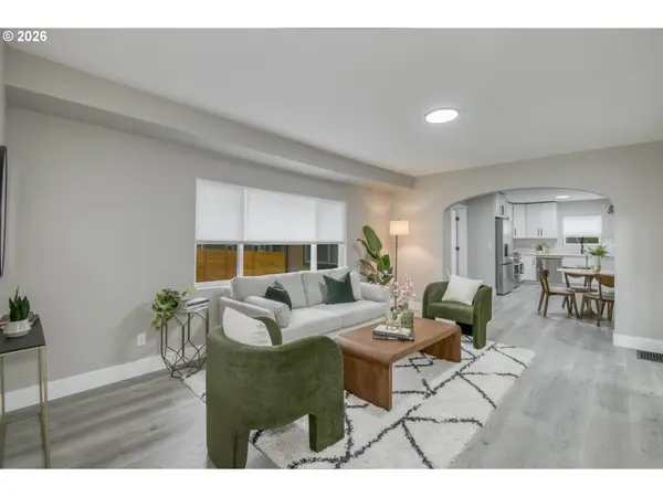 3585 SE OLSEN ST, Milwaukie, OR 97222