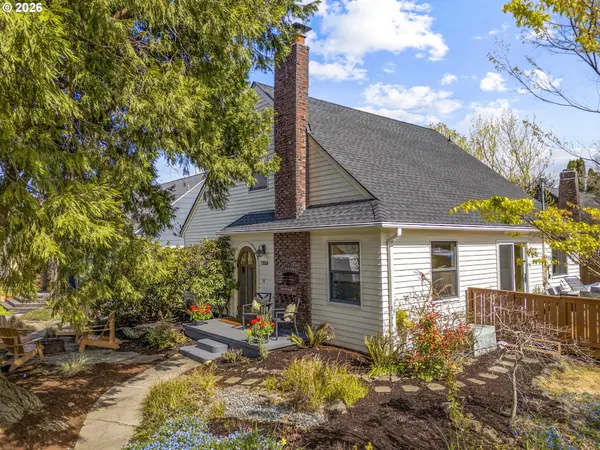 1304 NE 51ST AVE, Portland, OR 97213