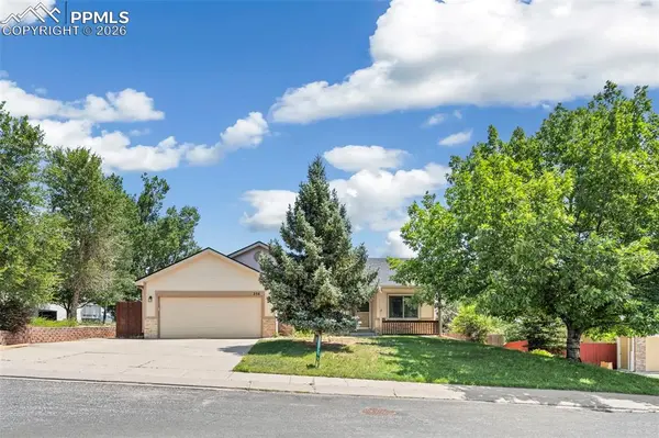 254 Candletree CIR, Monument, CO 80132