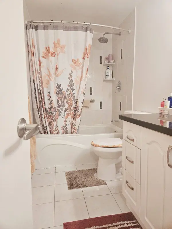 1935 Memory LN #Private One Bedroom, Pickering, ON L1V 2T9