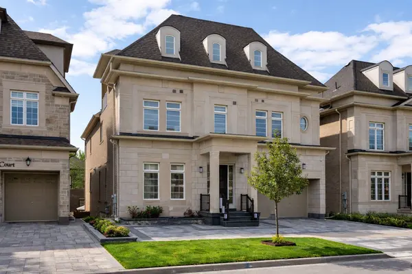 7 Aspy CT, Vaughan, ON L6A 4X8