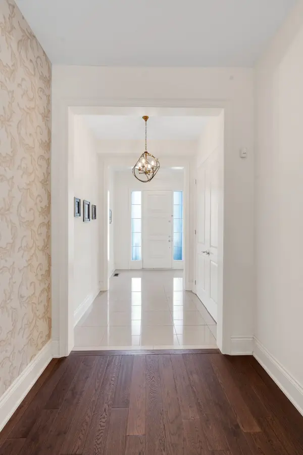 7 Aspy CT, Vaughan, ON L6A 4X8