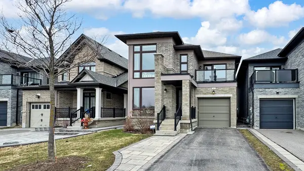 44 Festival CT, East Gwillimbury, ON L9N 0N8