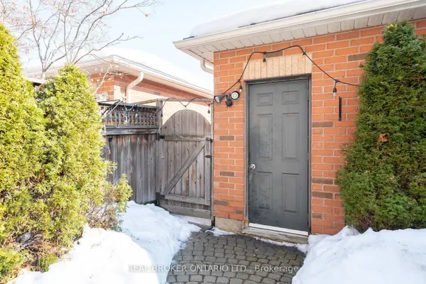 3296 Flagstone DR ##Basement, Mississauga, ON L5M 7T7