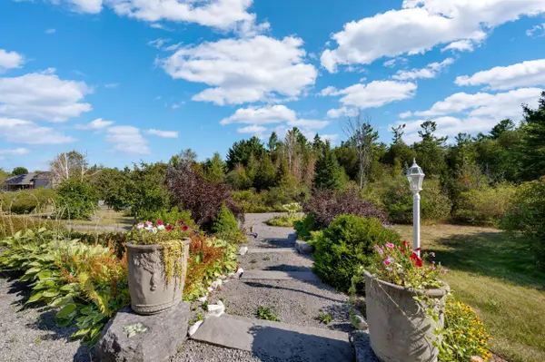 1757 Corkery RD, Carp - Huntley Ward, ON K0A 1L0