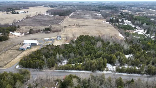 n/a Kenyon Concession 8 RD, North Glengarry, ON K0C 1A0