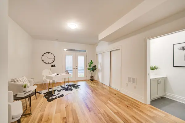 111 Wilson ST E #2, Hamilton, ON L9B 2G7