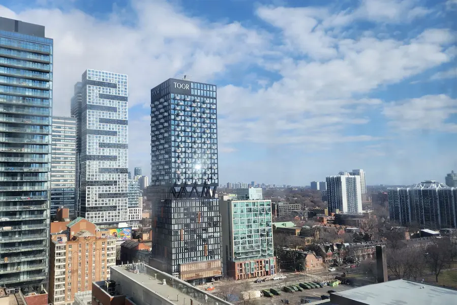 100 Queen ST E #2016, Toronto C08, ON M5C 0B5