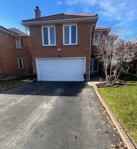 1385 Ferncliff CIR #Lower, Pickering, ON L1X 2N9