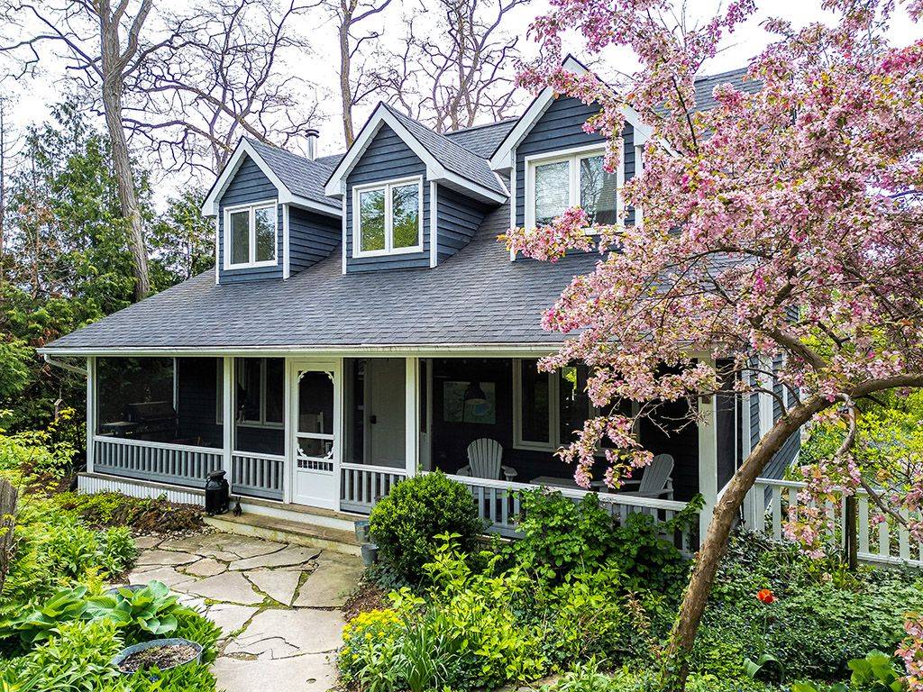 114 Clark ST, Blue Mountains, ON N0H 1J0