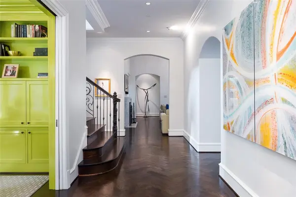 6139 Woodland Drive, Dallas, TX 75225