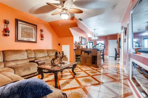 2503 Jim Street, Dallas, TX 75212