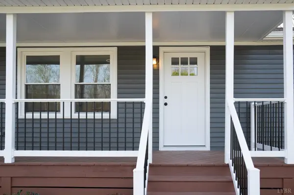 405 Spring Mill RD, Concord, VA 24538