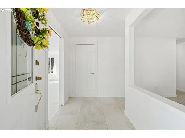 11722 NW 9TH AVE, Vancouver, WA 98685