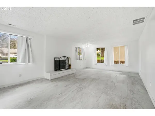 11722 NW 9TH AVE, Vancouver, WA 98685