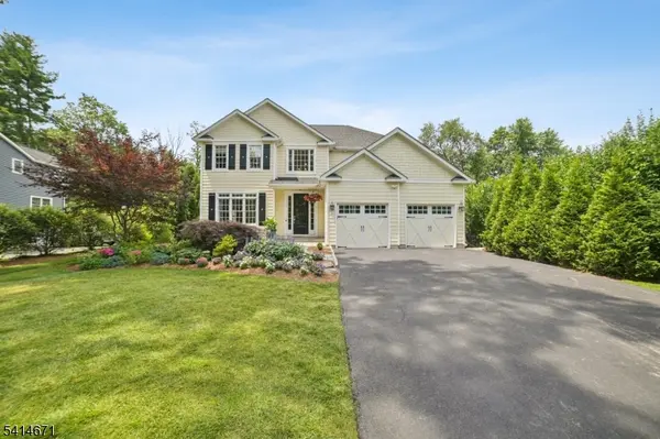 44 Millbrook Rd, Harding Twp., NJ 07976