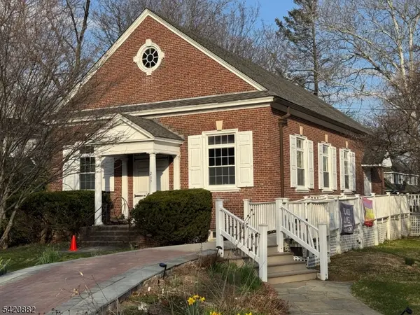 289 Park Street, Montclair Twp., NJ 07043