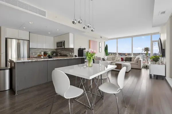 510 6 AVE SE #1703, Calgary, AB T2G 1L7