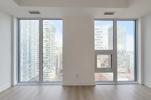 100 Queen ST E #2016, Toronto C08, ON M5C 0B5