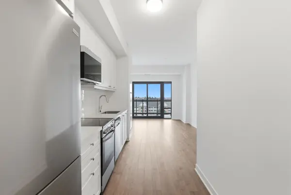 51 Clarington BLVD #603, Clarington, ON L1C 0H6