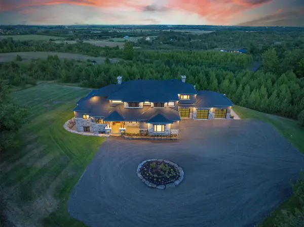 6374 Smith BLVD, Georgina, ON L0E 1N0