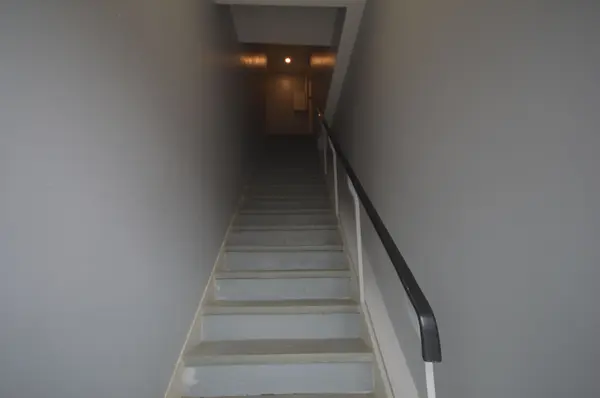 64 Holland ST W #Upper #1, Bradford West Gwillimbury, ON L3Z 1R8