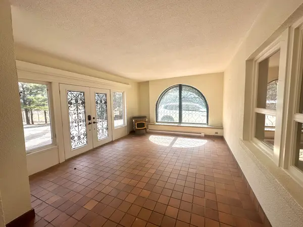 14377 Warden AVE, Whitchurch-stouffville, ON L4A 7X5