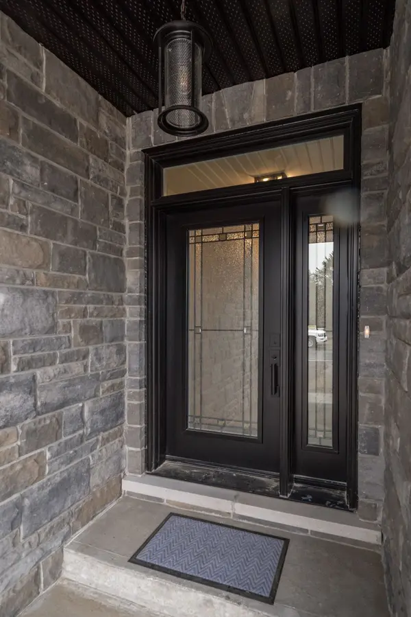 5 Mackenzie John CRES, Brighton, ON K0K 1H0