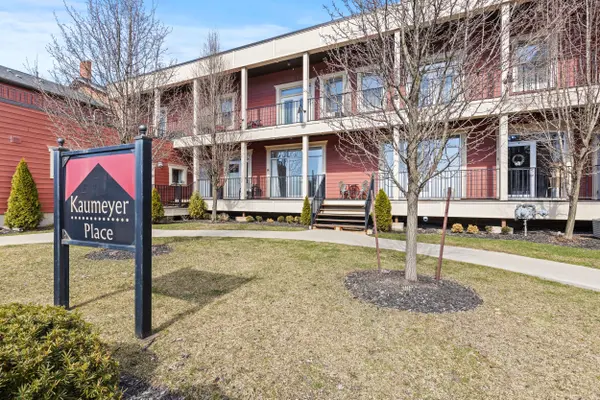 3710 Main ST #106, Niagara Falls, ON L2G 6B1