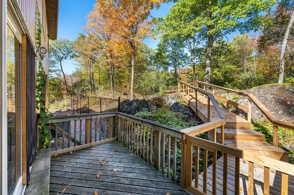 1783 Old Carp RD, Carp - Huntley Ward, ON K0A 1L0