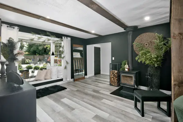 137840 GREY 12 RD, Meaford, ON N4L 1W6