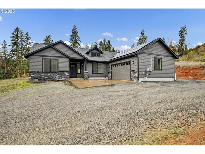 24741 HALL RD, Cheshire, OR 97419