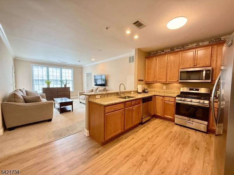 1213 Wharton Ct #1213, Riverdale Boro, NJ 07457