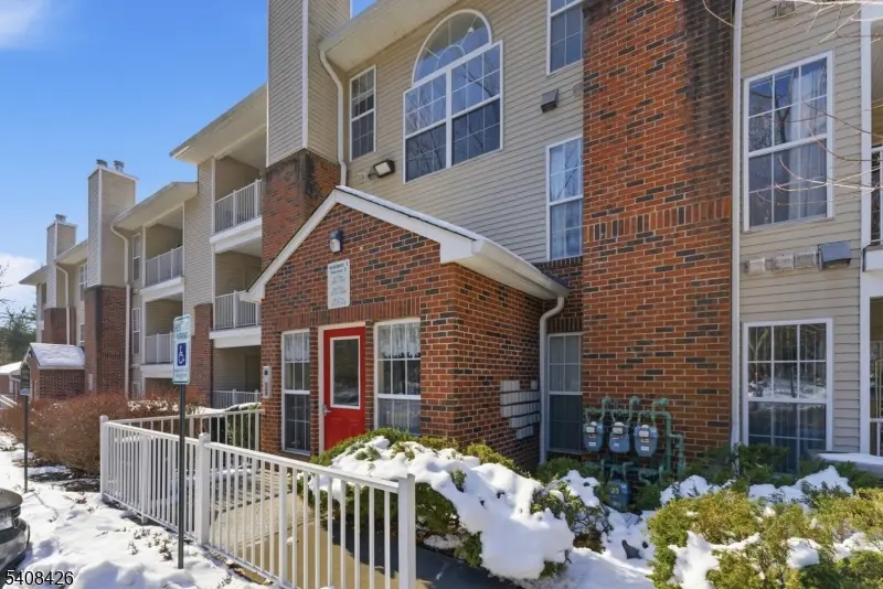 2108 Schindler Ln, Wayne Twp., NJ 07470