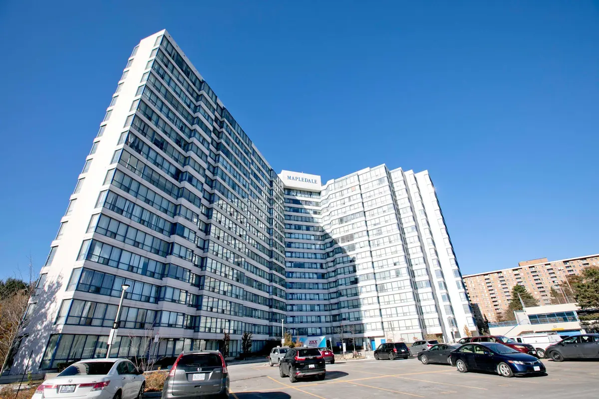 3050 Ellesmere RD #PH3, Toronto E09, ON M1E 5E6