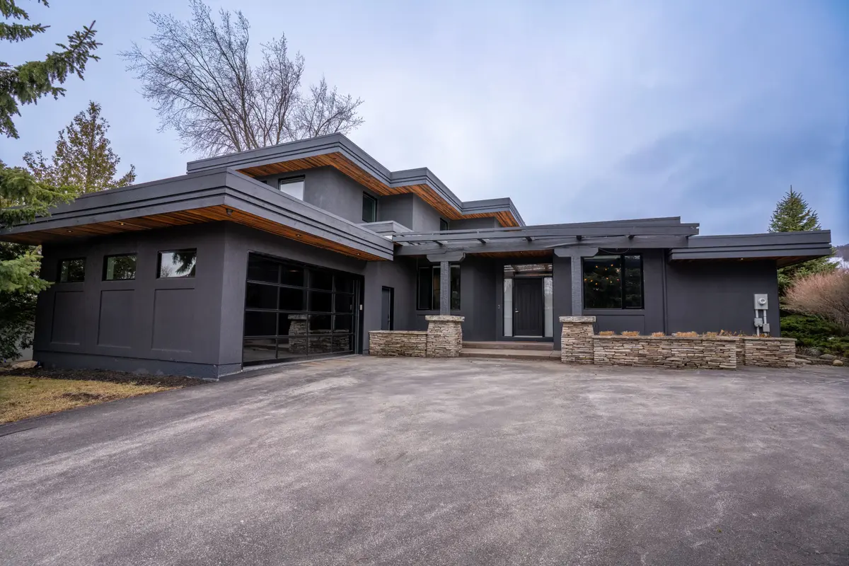 103 CORTINA CRES, Blue Mountains, ON L9Y 0S9