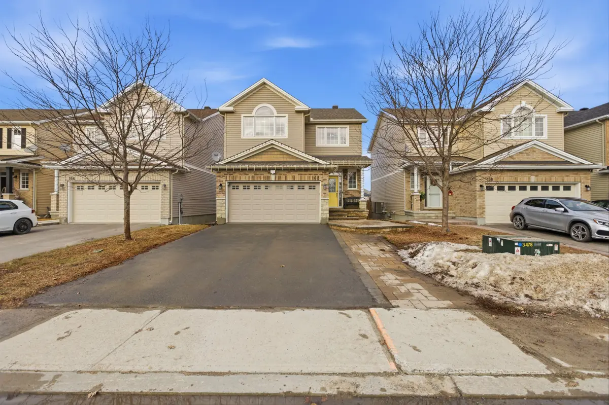 162 Bert Hall ST, Arnprior, ON K7S 0H1