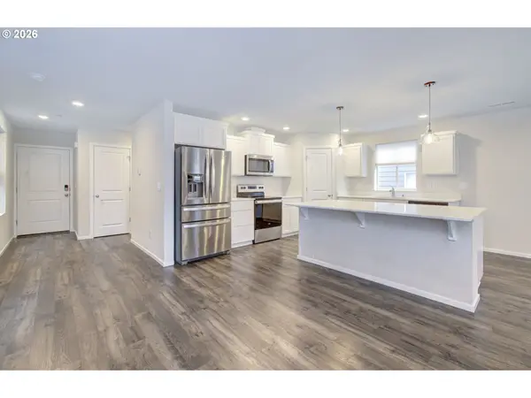 17503 NW 10TH AVE, Ridgefield, WA 98642