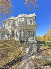 233 Leicester CT, Detroit, MI 48202
