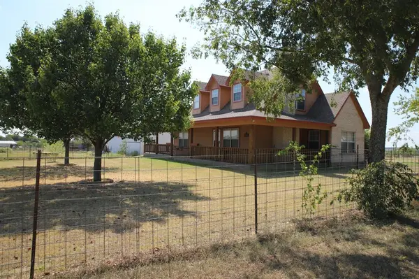 1365 Doty Road, Cleburne, TX 76033