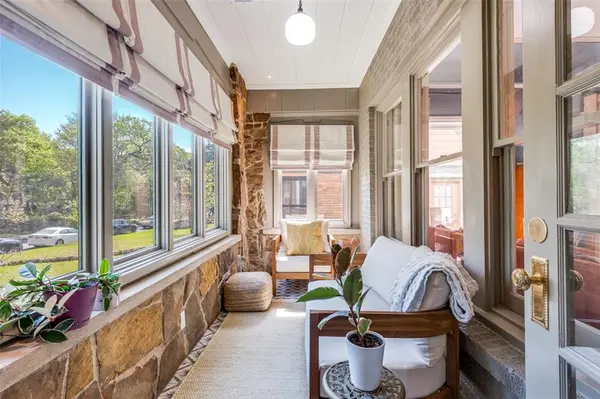 1107 Sarasota Circle, Dallas, TX 75223