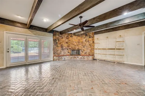 1507 Crescent Drive, Sherman, TX 75092