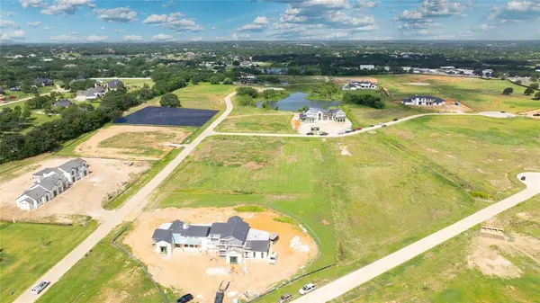 1326 Clydesdale Road, Bartonville, TX 76226