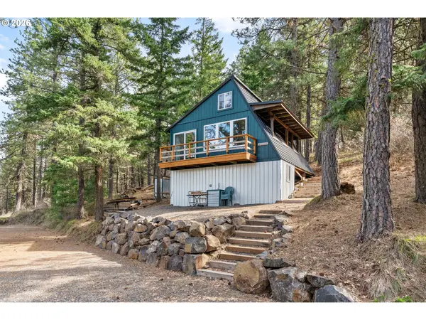 2455 OSBORN CUTOFF RD, Mosier, OR 97040