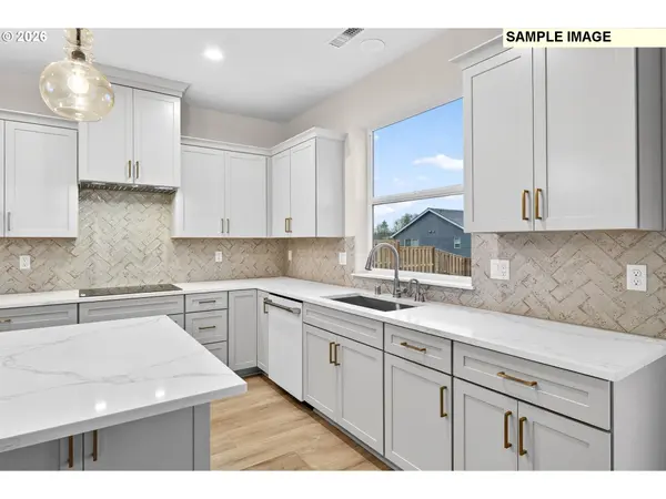 2235 E OTTER LOOP #60, La Center, WA 98629