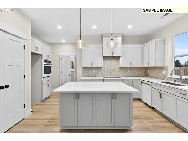 2235 E OTTER LOOP #60, La Center, WA 98629